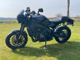 Yamaha XSR 900 - YAMAHA XSR 900