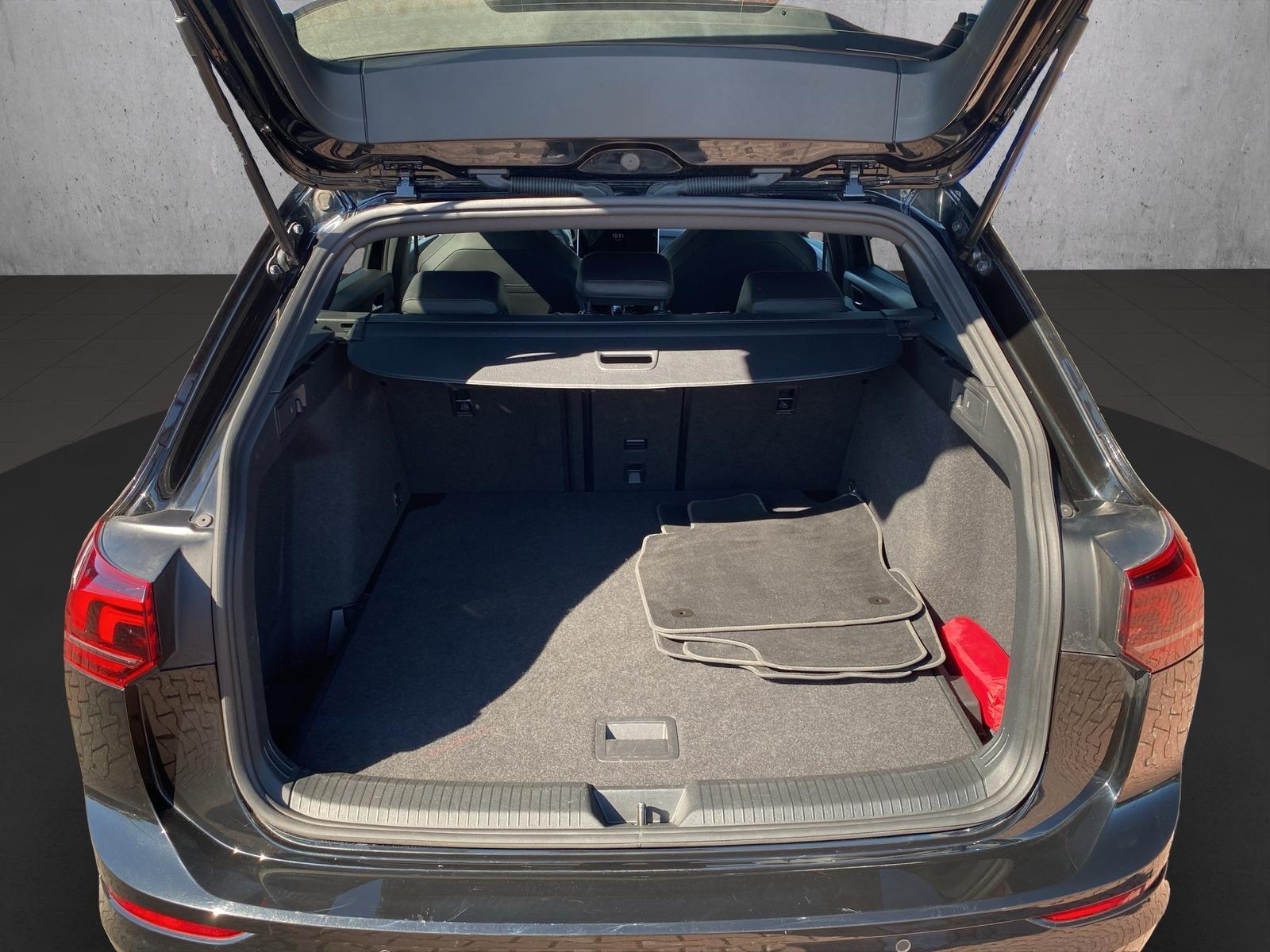 Volkswagen Golf VIII Variant 1.5TSI R-Line LED/ACC/RFK/PDC, миниатюра 8