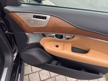 Volvo XC90 Inscription Hybrid AWD|Massage|Panorama|B&W