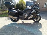 BMW K1600GT mit großem Topcase 