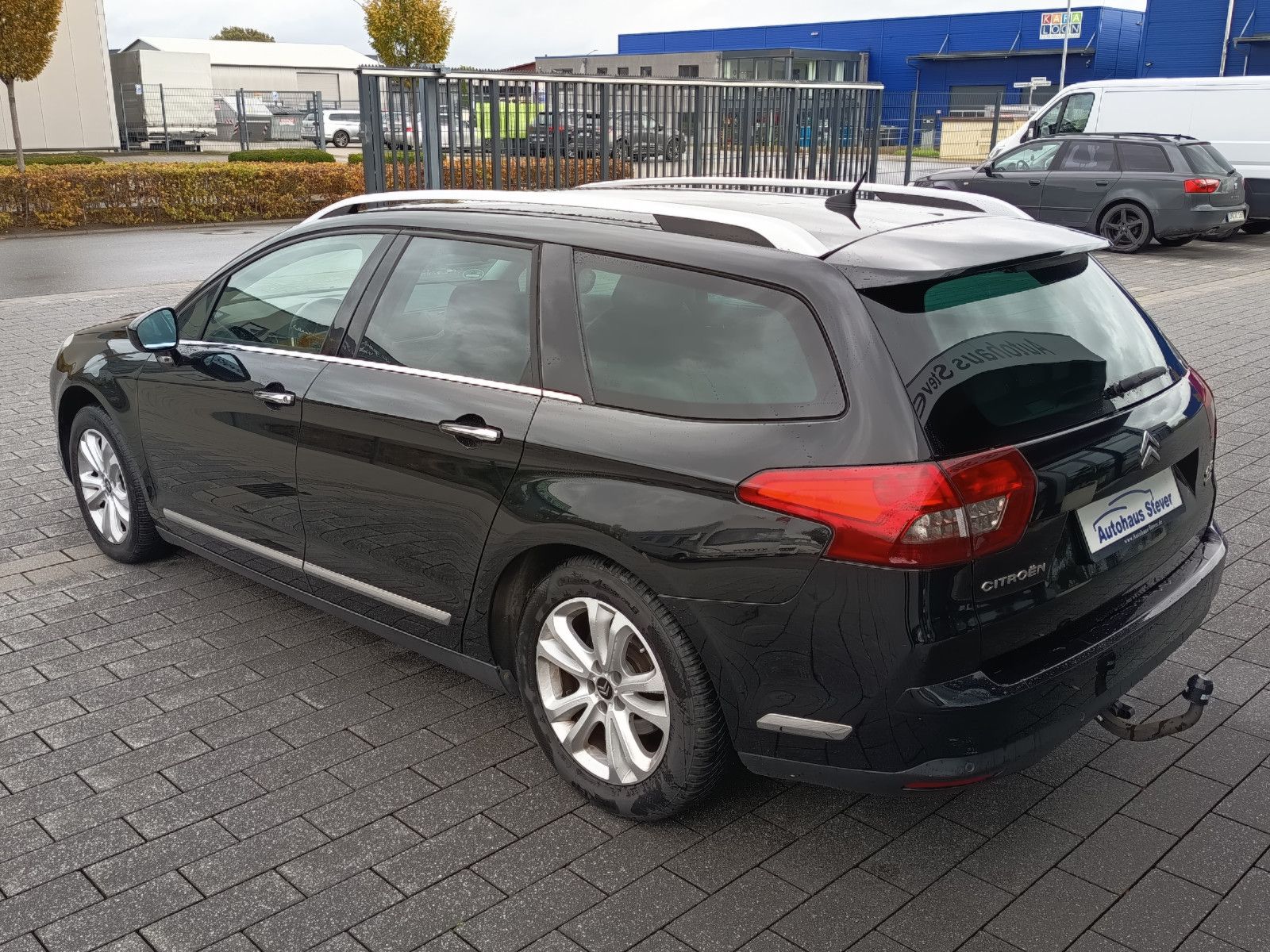 Fahrzeugabbildung Citroën C5 Tourer Exclusive NAVI KLIMAAUTO LEDER AHK SHZ