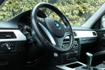 BMW 320 - 11