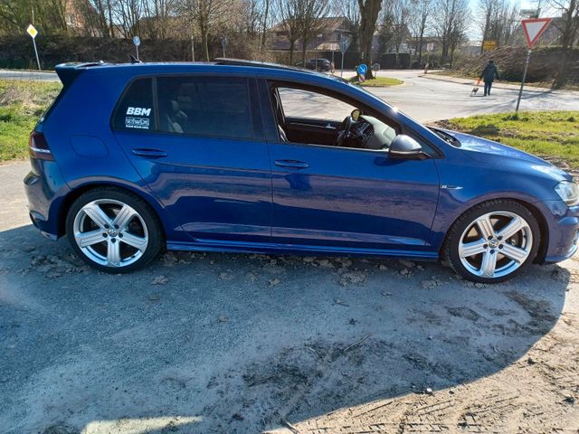 Volkswagen Golf 7 R 2.0 Schalter 360 PS