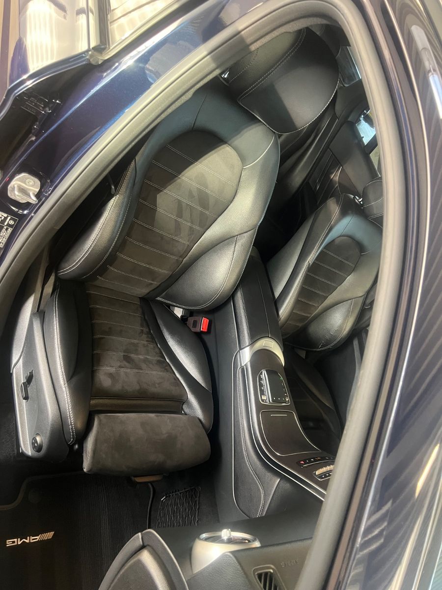 Fahrzeugabbildung Mercedes-Benz GLC 200 4Matic AMG LINE Night Pkaet *1.HAND*