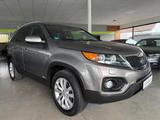Kia Sorento Spirit 2.2 CRD 4WD Leder/AHK/1.Hand - gebrauchte Kia Sorento aus dem Jahr 2011
