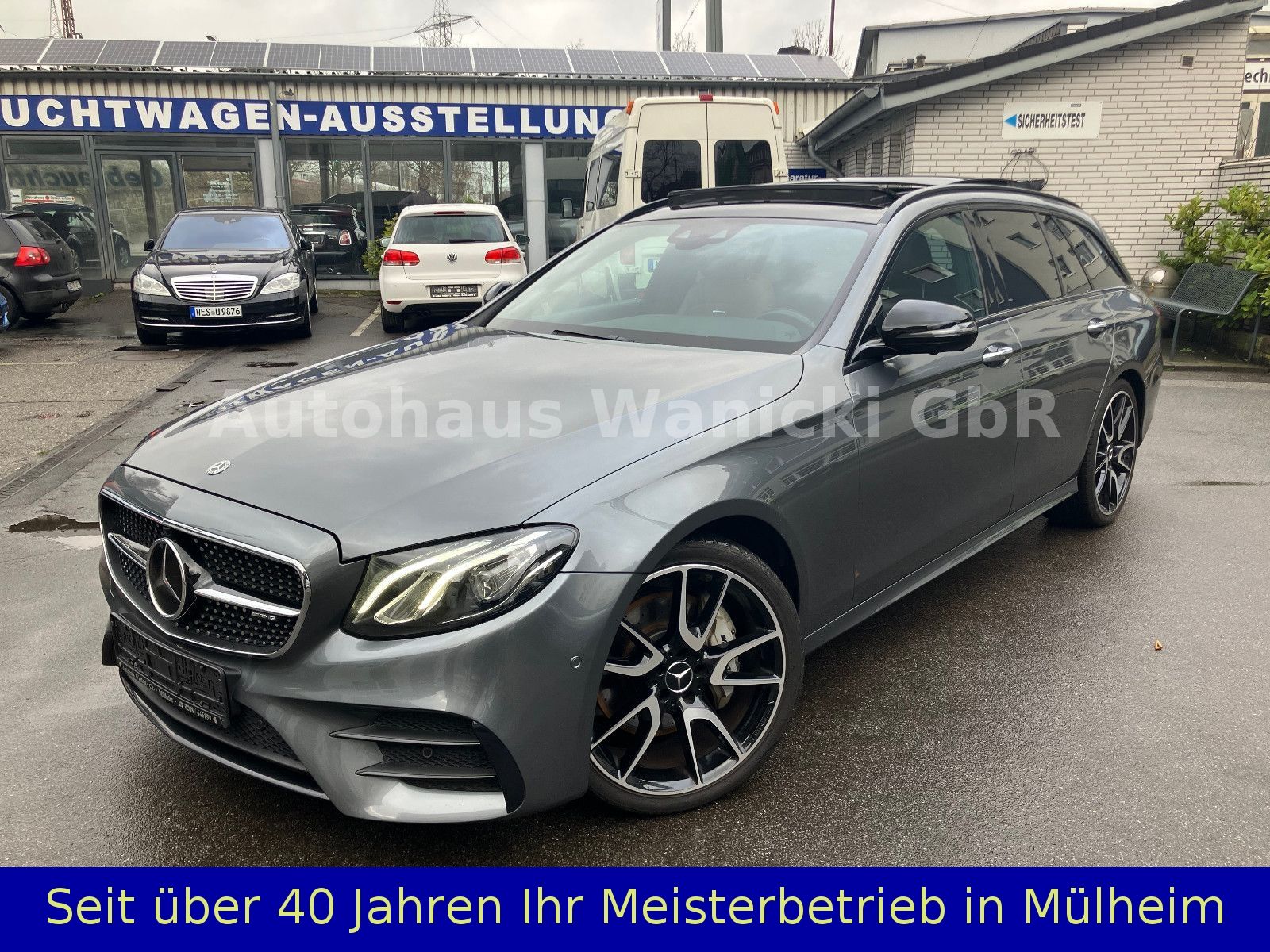 MERCEDES-BENZ E 43 AMG T-Modell 4Matic, Panorama-Dach, AHK,