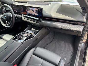 BMW 540d xDrive M Sportpaket Head-Up DAB LED RFK