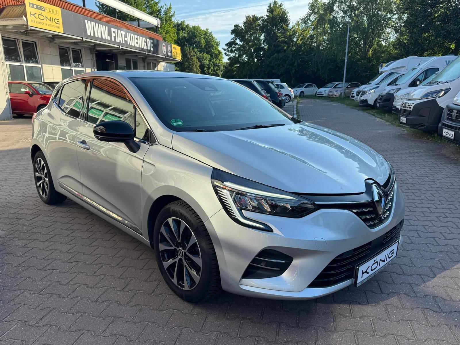 Renault Clio - Bild 4