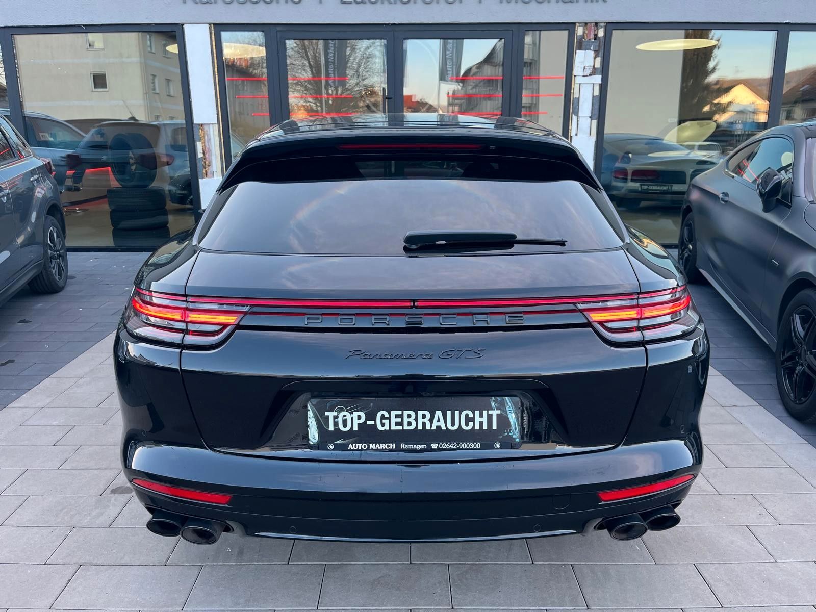 Fahrzeugabbildung Porsche Panamera Sport Turismo GTS*Pano*Matrix*HUD*360°*