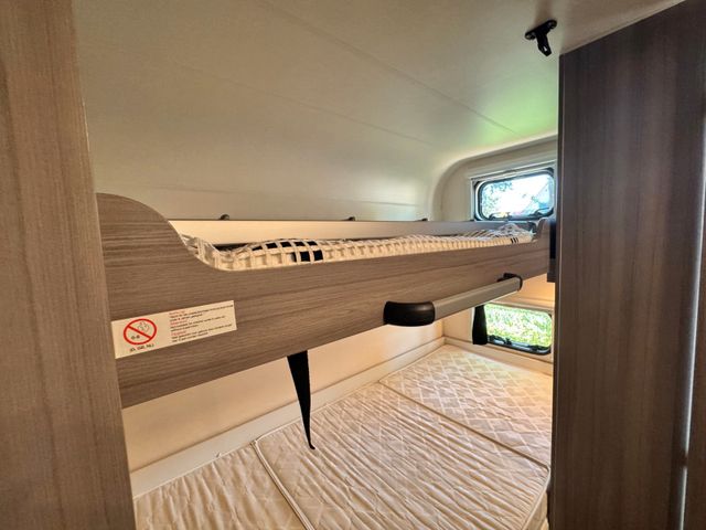 Hobby Optima on Tour T 65 HKM-Etagenbetten+E.Hubbett