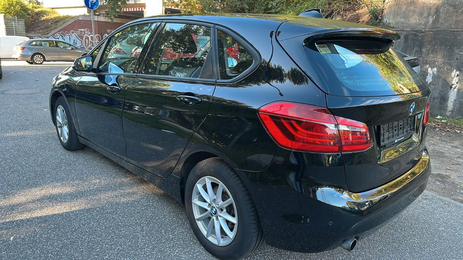 BMW 218 2 Active Tourer 218 i+18.000Km+1te Hand+