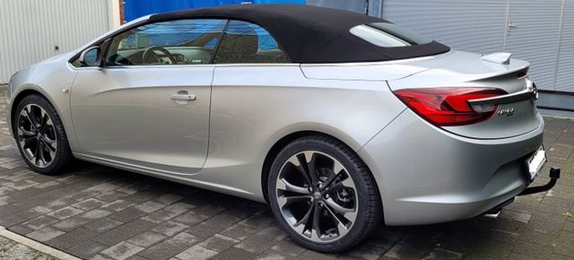 Opel Cascada Cabrio - Traumhafter Zustand ...