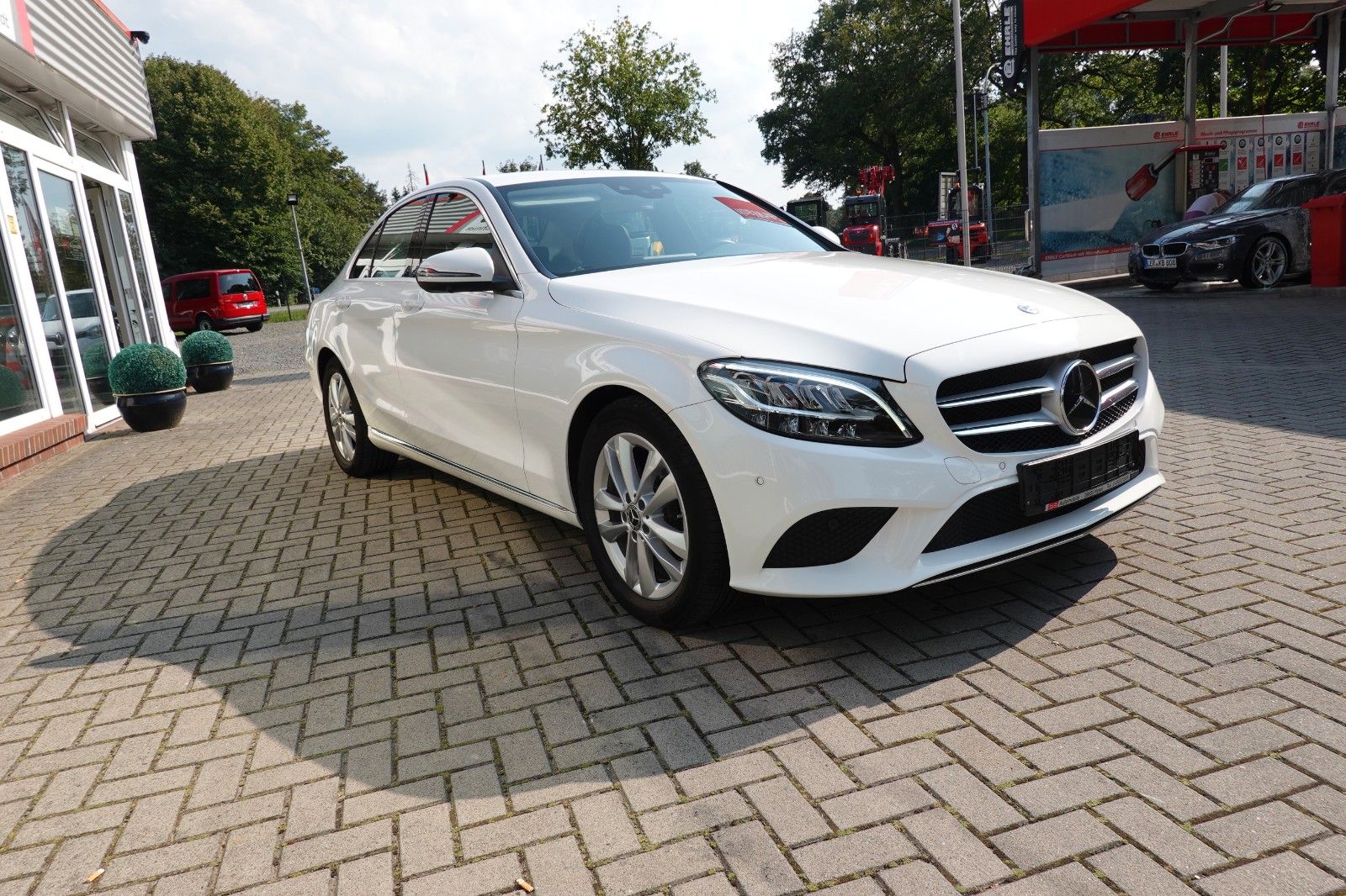 Fahrzeugabbildung Mercedes-Benz C 180  Automatik, AHK