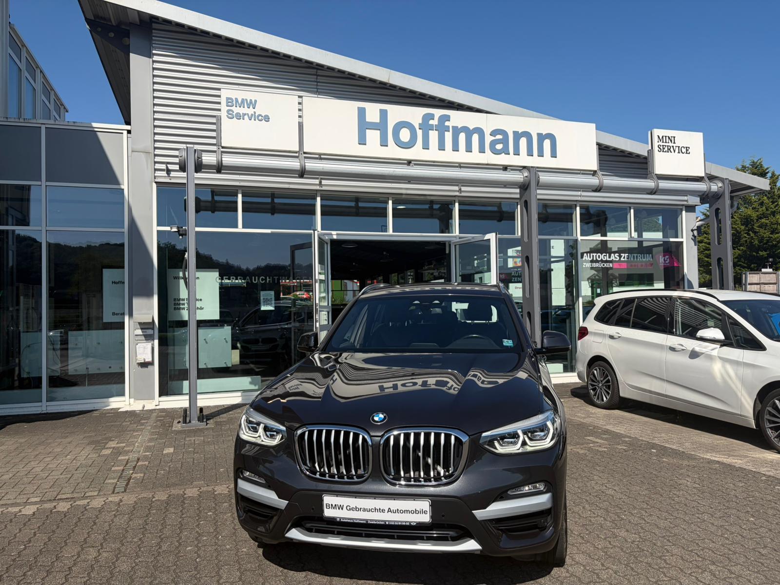BMW X3 xDrive 20iA xLine 1.Hand/Sportsitz/Navi/AHK
