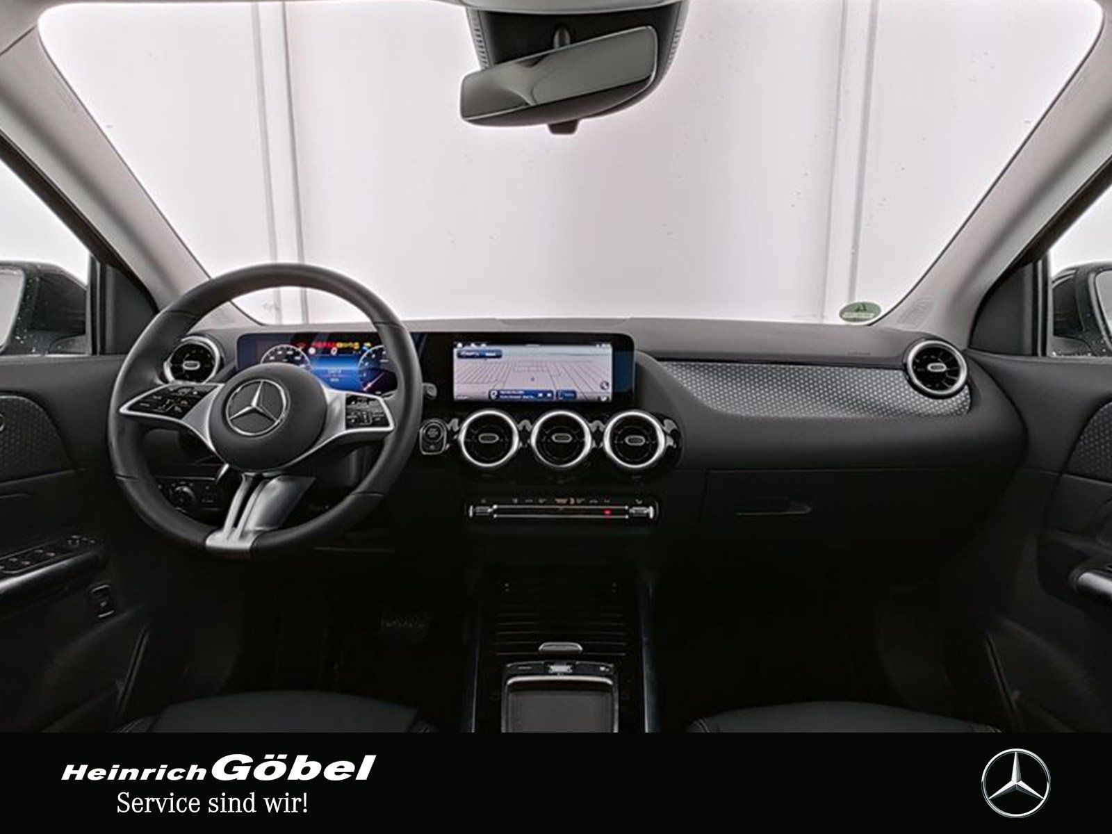 Fahrzeugabbildung Mercedes-Benz GLA 180 PROGRESSIVE+LED+KAMERA+EL.HECKKL.+NAVI