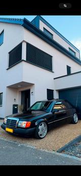 Mercedes-Benz Mercedes W124 250d - Mercedes-Benz 250: W124