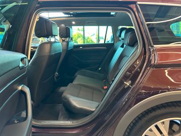 Volkswagen Passat Alltrack *PANO*3-Zonen*Keyless*AHK*