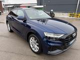 Audi Q8 55 TFSI quattro tiptronic S line Pano/HuD/B&O - blaue Audi Q8