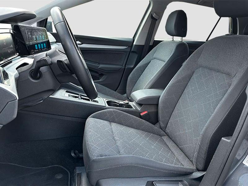 Volkswagen Golf VIII Lim. Life eTSI, миниатюра 20