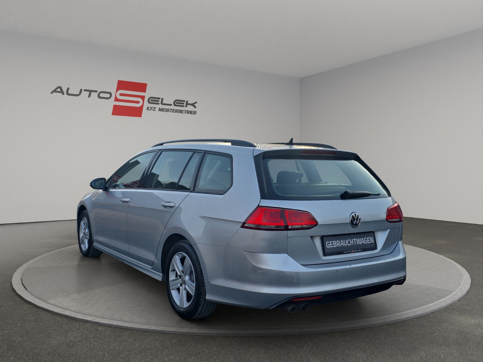 Fahrzeugabbildung Volkswagen Golf VII Variant 2.0 TDI Comfortline