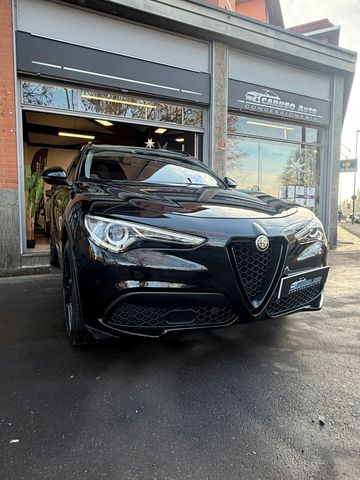 Alfa Romeo Stelvio 2.2 Turbodiesel 210 CV AT8 Q4