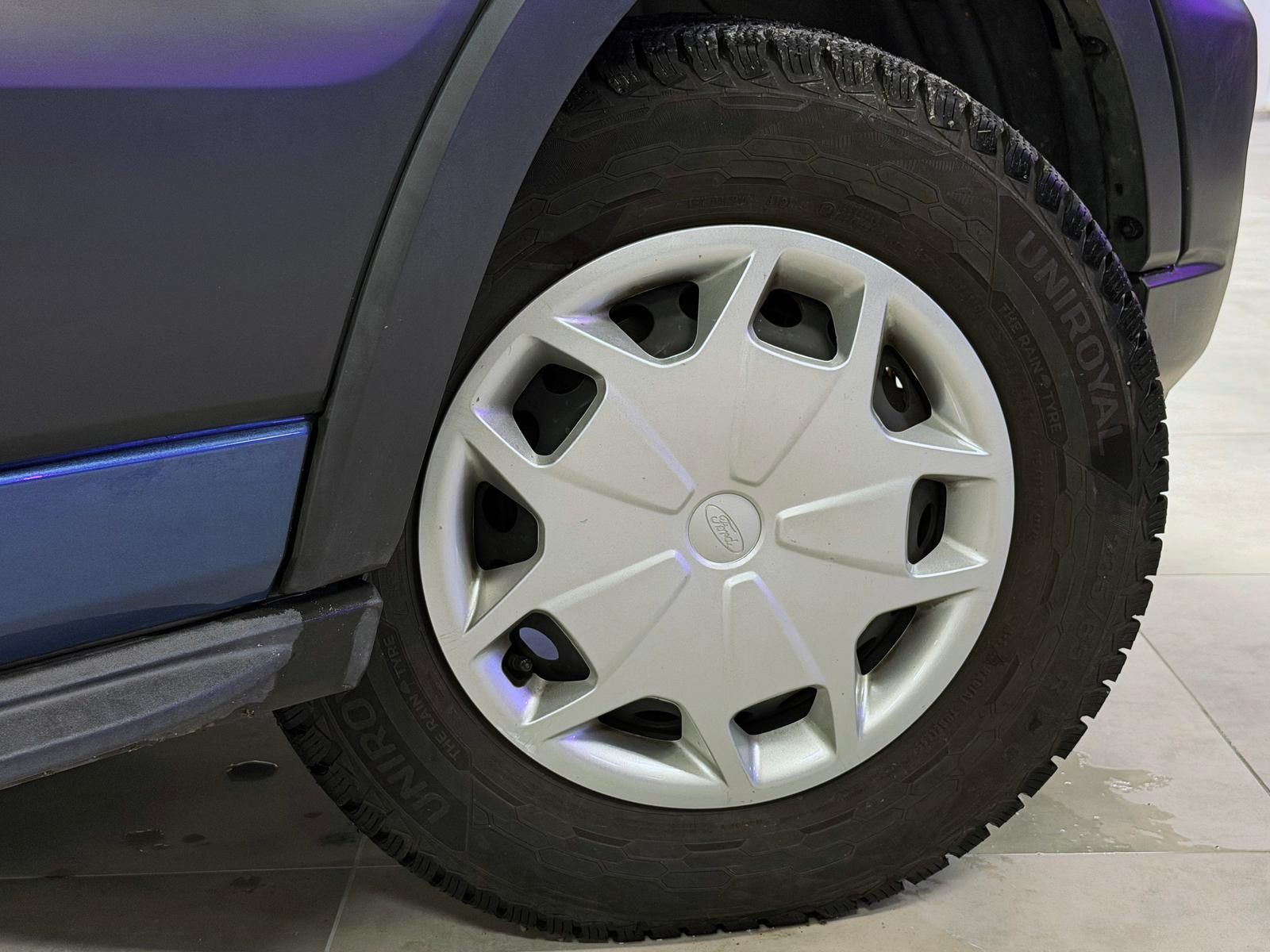 Fahrzeugabbildung Ford TRANSIT 350 L3H2 MIXTO/7-SITZE/R-CAM/PDC/CARPLAY