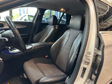 Mercedes E 220 - 8