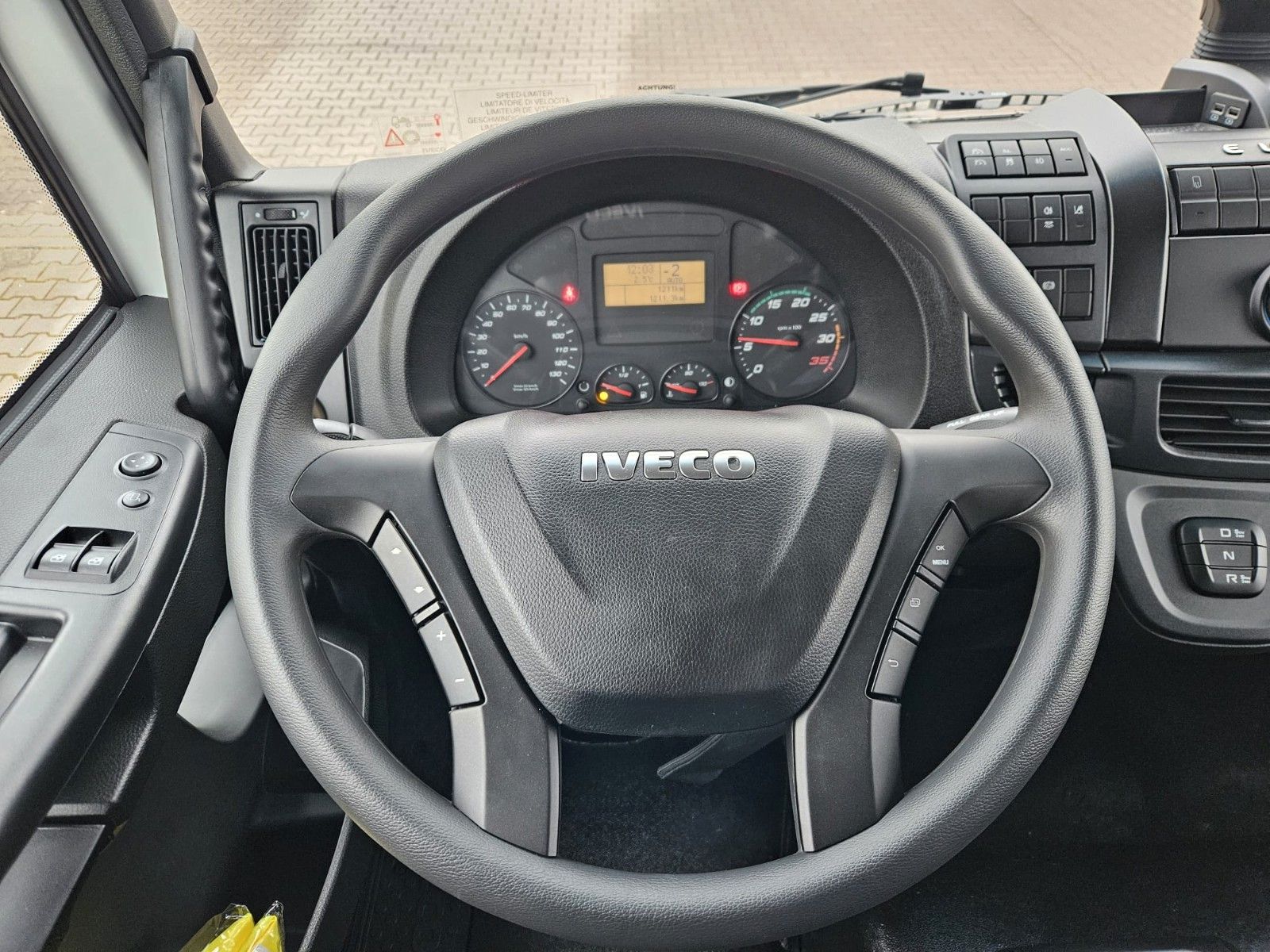 Fahrzeugabbildung Iveco Krankipper ML180E32K EVI_E
