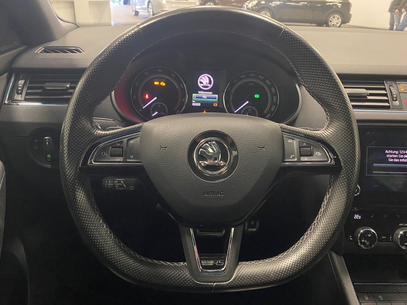 Fahrzeugabbildung SKODA Octavia 2.0 TSI DSG RS Combi+PANORAMA+19"+NAVI++