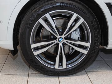 BMW X7 - 6