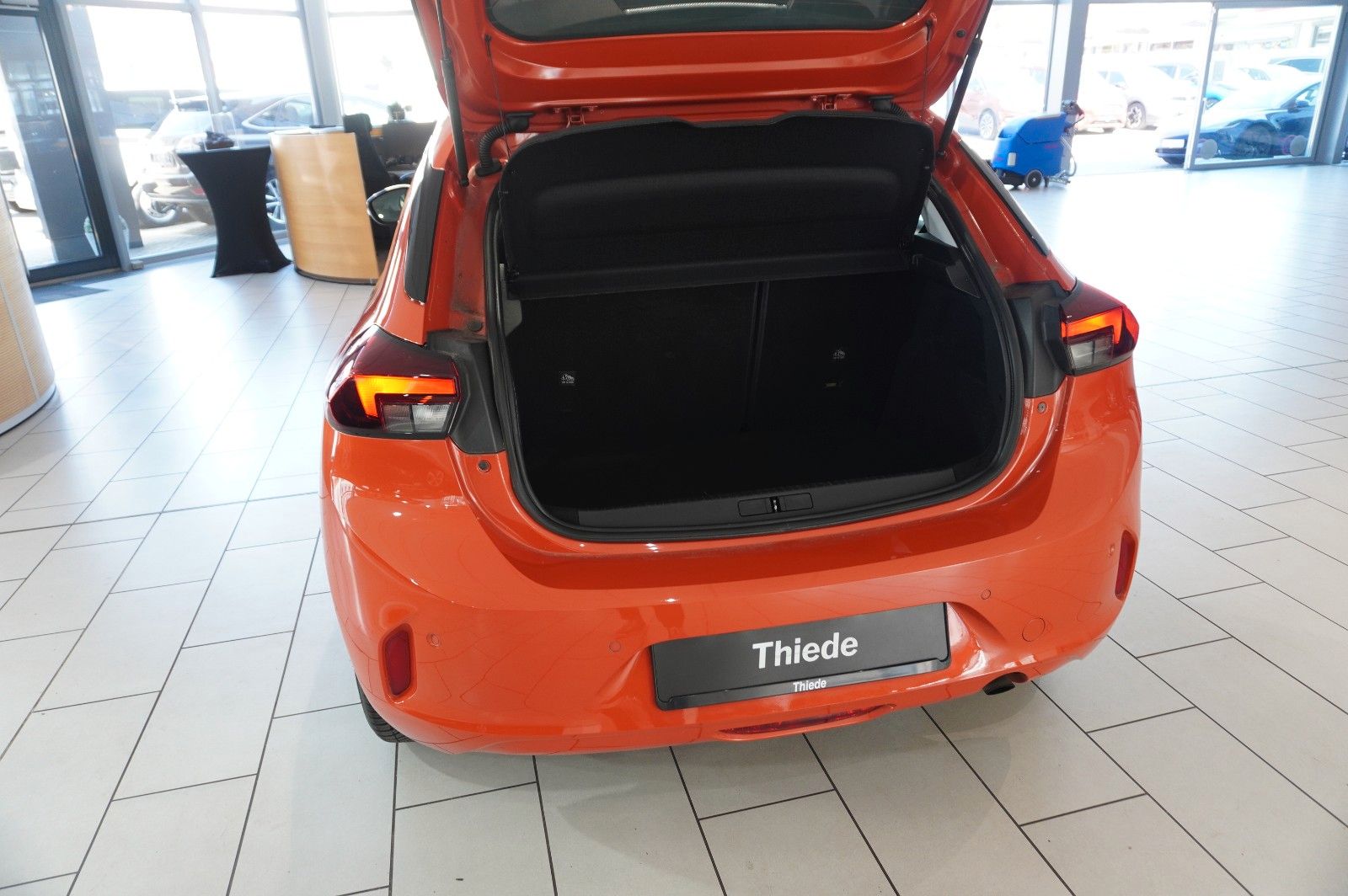 Fahrzeugabbildung Opel Corsa F 1.2 EDITION NAVI/SHZ/SPORT/PDC/TEMP/DAB+