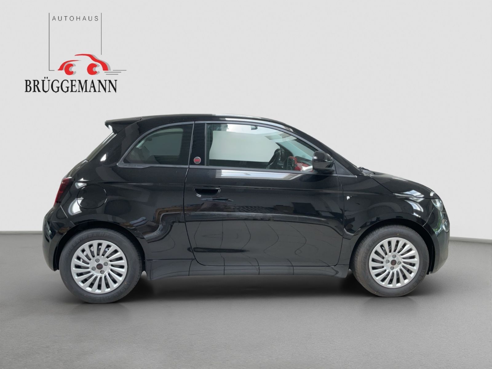 Fahrzeugabbildung Fiat 500e
