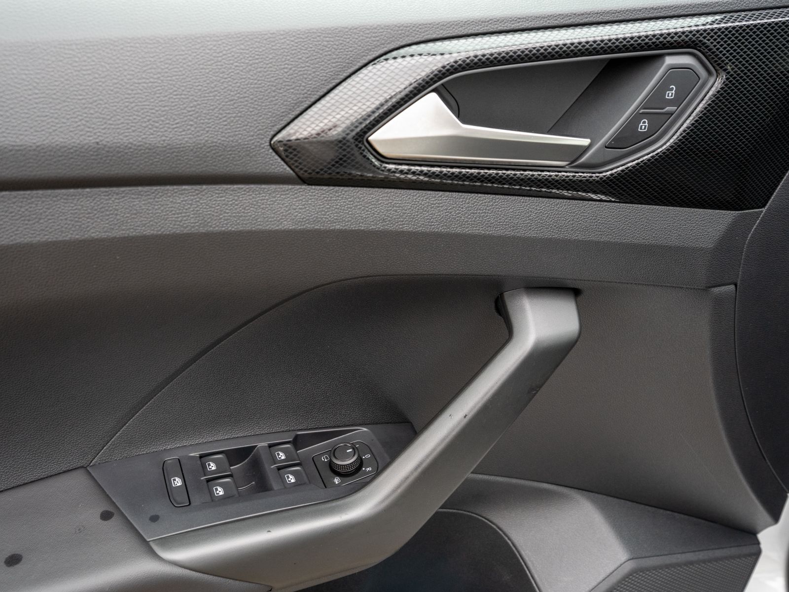 Volkswagen T-Cross - Bild 11