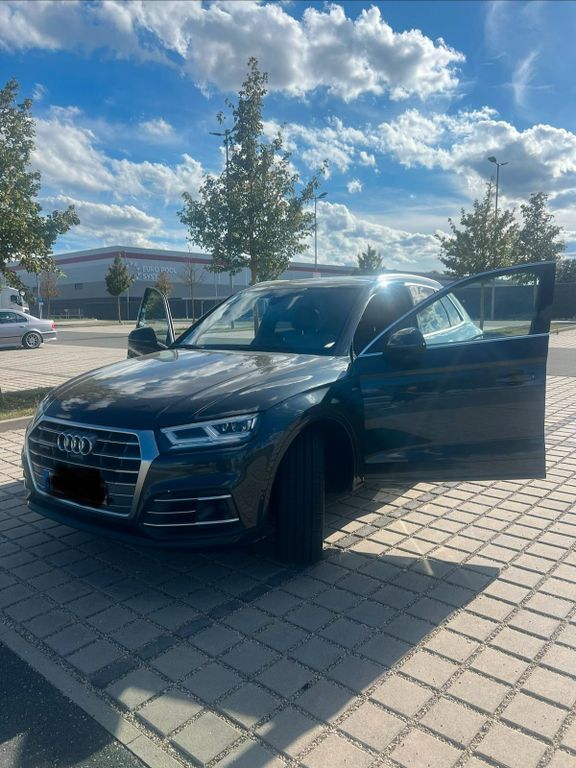Image of Audi Q5