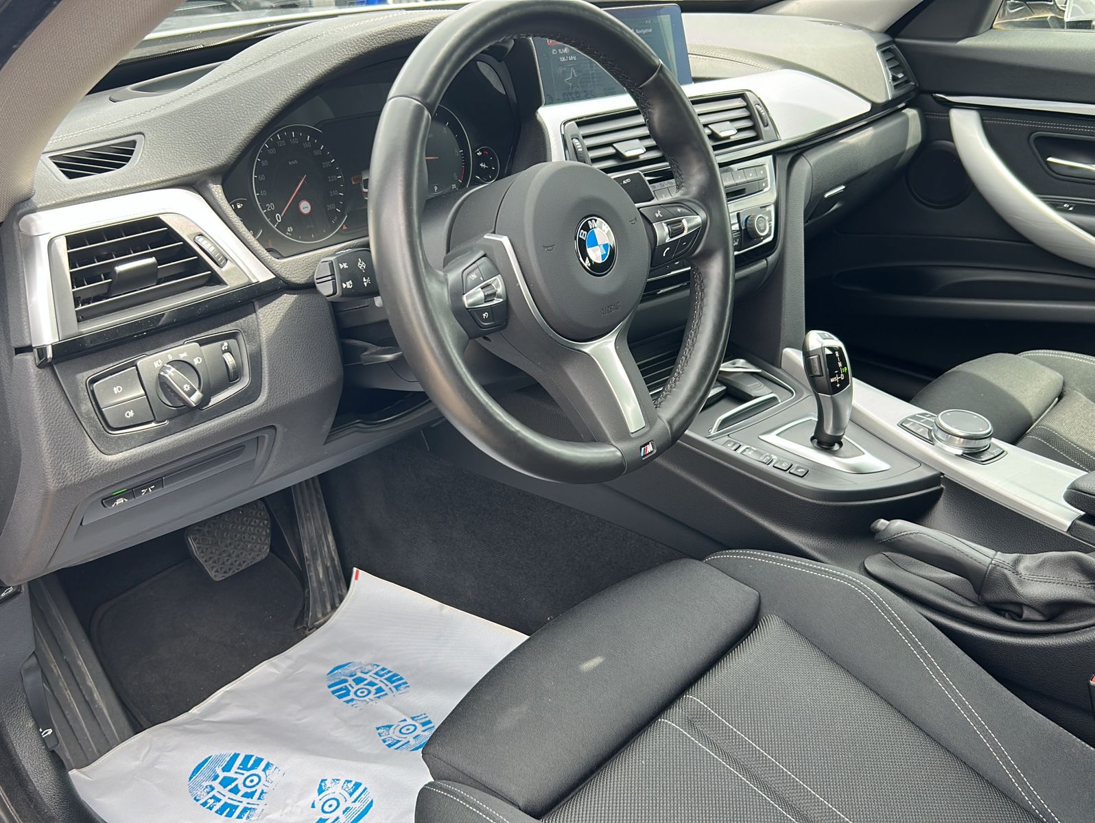 Fahrzeugabbildung BMW 335 Gran Turismo d xDriveSport Line