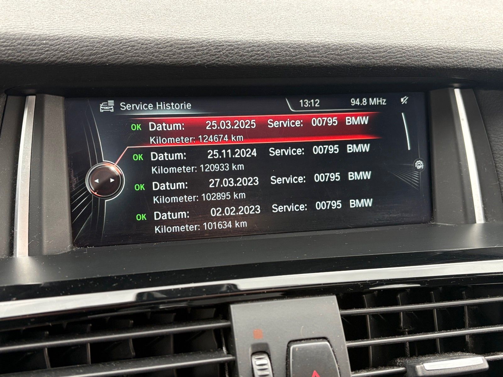 Fahrzeugabbildung BMW X3 xDrive20d Aut. M SPORTPAKET Navi Xenon Panor