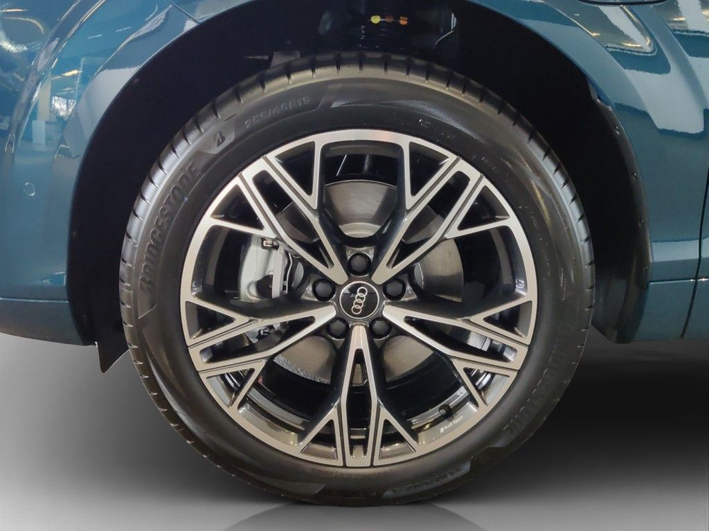 Audi Q3 - Bild 18