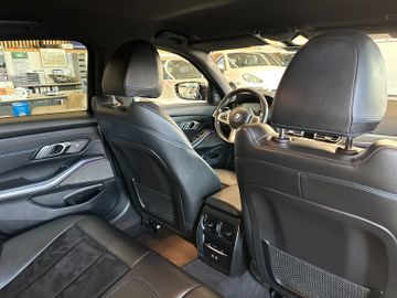 MYAUTOCENTER – Gebraucht- und Jahreswagen mit Werkstattservice in Pfaffenhofen BMW 330 d M Sport *Parkass*LED*Shadow*