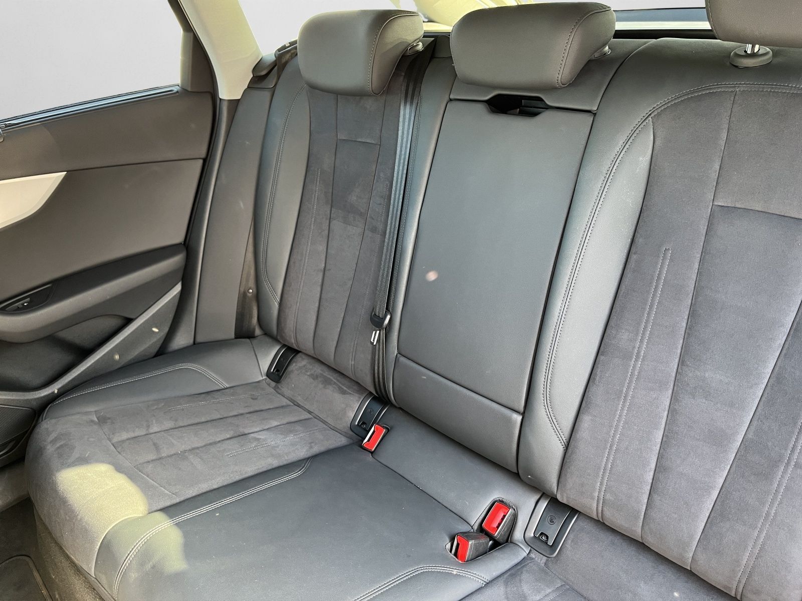 Audi A4 - Bild 15