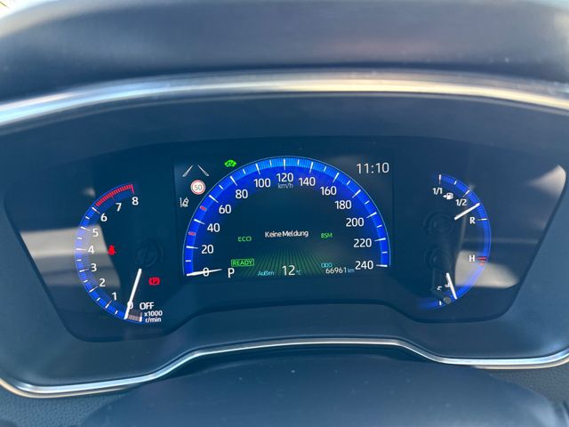 Toyota Corolla Hybrid Club