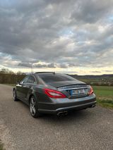 Mercedes-Benz CLS 63 AMG Designo H&K - Mercedes-Benz CLS 63 AMG aus 2012
