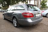 Mercedes-Benz E 300 E-Klasse T-Modell E 300 CDI BlueEfficiency - gebrauchte Mercedes-Benz E 300 aus dem Jahr 2011