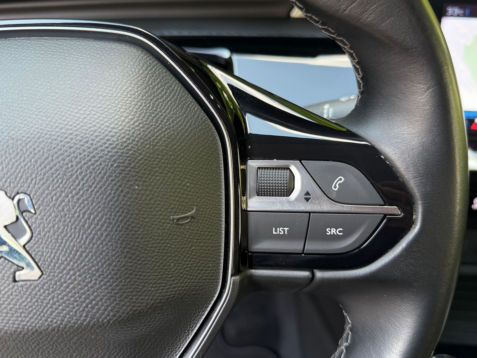 Fahrzeugabbildung Peugeot 508 1.5 Blue-HDI Active NAV+SHZ+KAM180°+TEMP+MFL