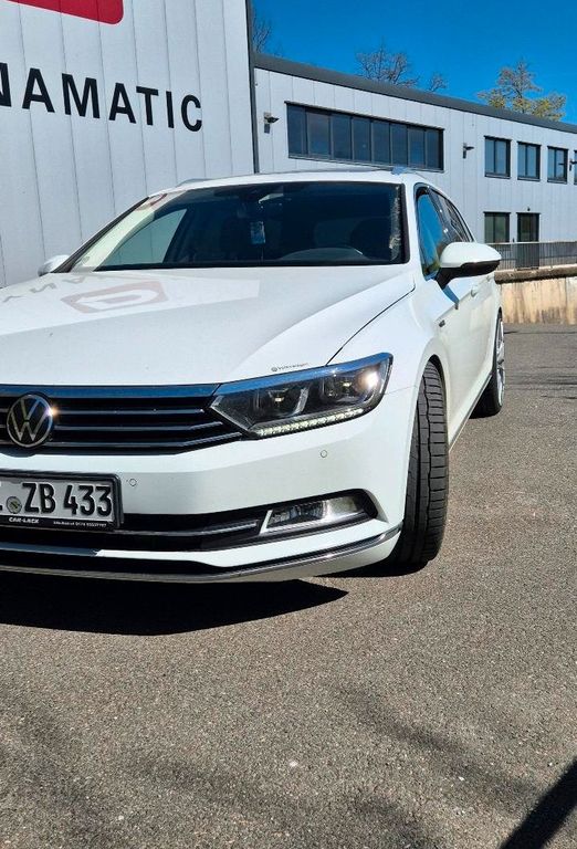 Image of Volkswagen Passat