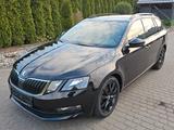 Skoda Octavia Combi Ambition - Skoda Octavia mit CNG-Antrieb: Navigationssystem, Kombi