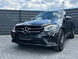 Mercedes-Benz GLC 250 4-Matic*9G*AMG*CAM*LED*DISTR+*AHK - Mercedes-Benz GLC 250 Gebrauchtwagen in Stuttgart