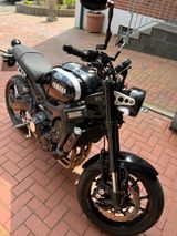 Yamaha XSR 900  - YAMAHA XSR 900