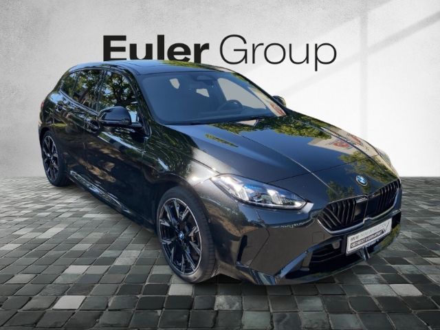 BMW 120 iA Limo M-Sport Pano AHK 19''SRneu Iconic HU foto 5