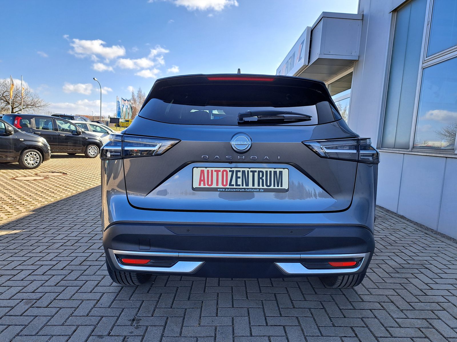 Fahrzeugabbildung Nissan Qashqai N-Connecta 1.3 MHEV 158PS Xtronic WINTER