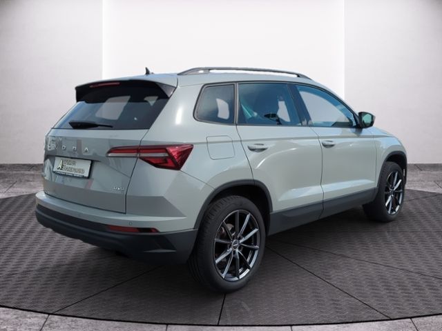 Fahrzeugabbildung SKODA Karoq 2.0 TDI DSG 4x4 Style NAV ACC WINTER PLUS